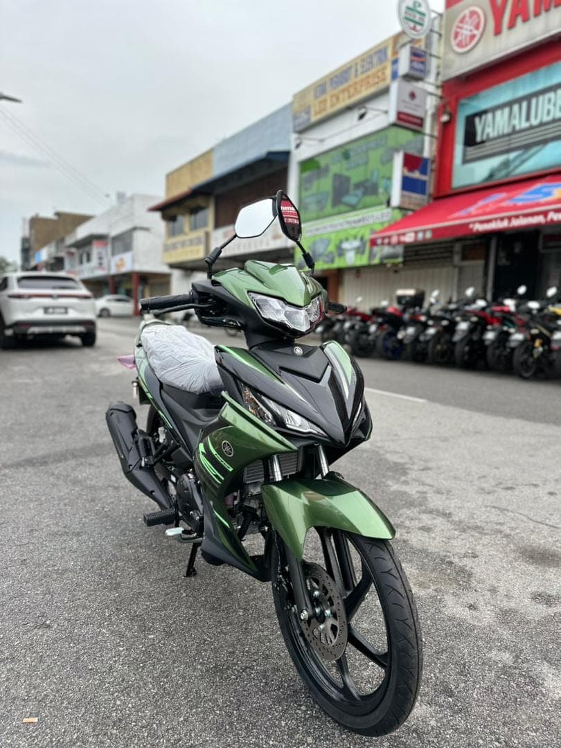 Yamaha 135LC thumbnail 4
